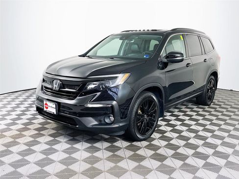 Used 2021 Honda Pilot Special Edition image 3