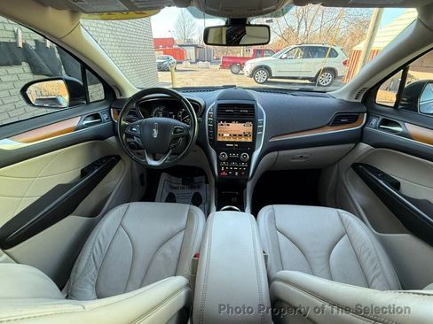 Used 2019 Lincoln MKC Select w/ Select Plus Package image 41