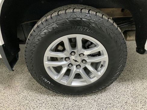 Used 2022 Chevrolet Silverado 1500 RST w/ Convenience Package II image 12