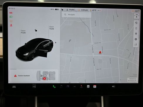 Used 2019 Tesla Model 3 Standard Range Plus image 22