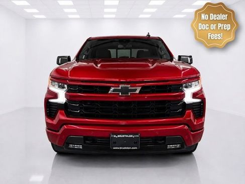 Used 2025 Chevrolet Silverado 1500 RST AWD/4WD image 3