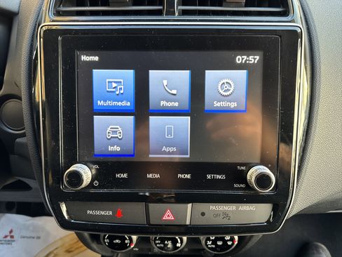Used 2024 Mitsubishi Outlander Sport LE AWD/4WD image 15