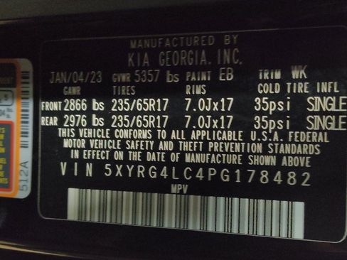 Used 2023 Kia Sorento LX FWD image 33