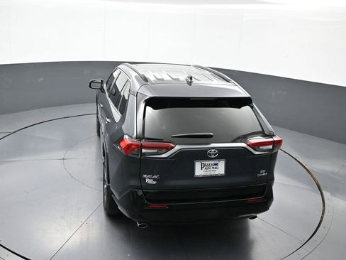 New 2025 Toyota RAV4 SE image 39