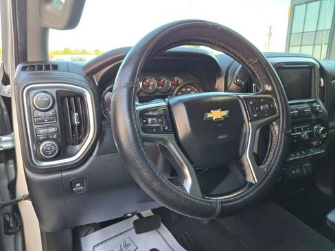 Used 2020 Chevrolet Silverado 2500 LT w/ Texas Edition image 7