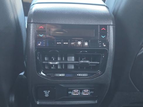 Used 2021 Jeep Grand Cherokee L Overland w/ Advanced Protech Group III image 24