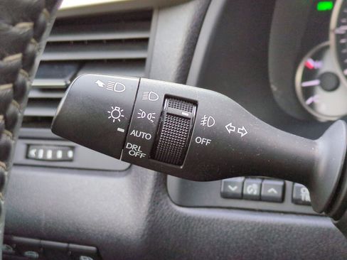 Used 2022 Lexus RX 450h AWD w/ Premium Package image 33