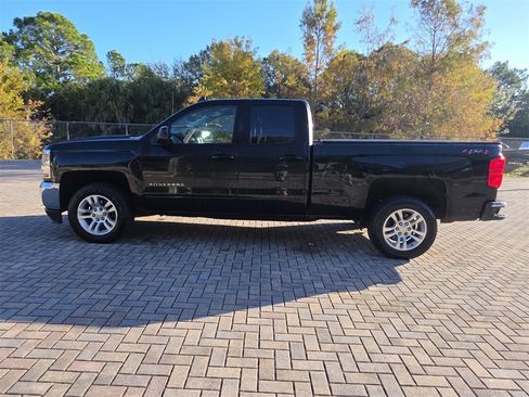 Used 2018 Chevrolet Silverado 1500 LT w/ All Star Edition image 8