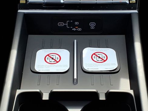 New 2026 Hyundai Santa Fe SE image 8