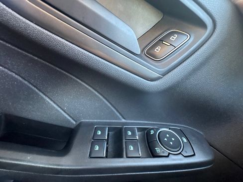 Used 2024 Ford Escape Active w/ Tech Pack #1 AWD/4WD image 17