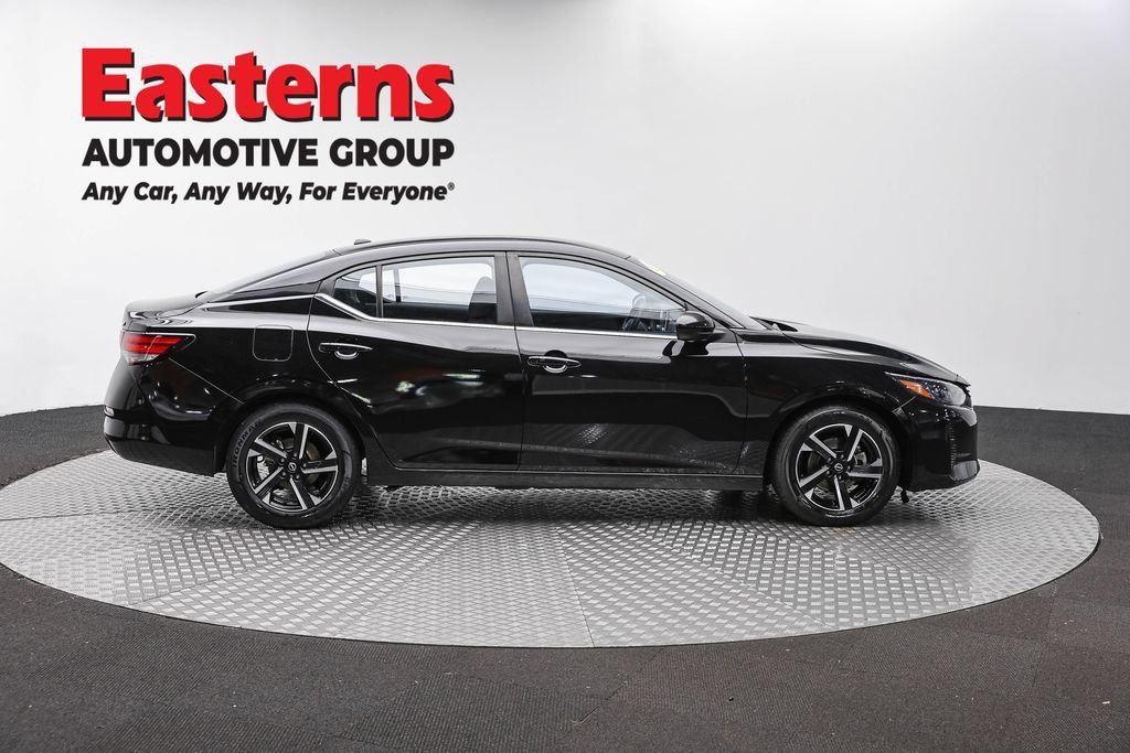 Used 2024 Nissan Sentra SV FWD image 4