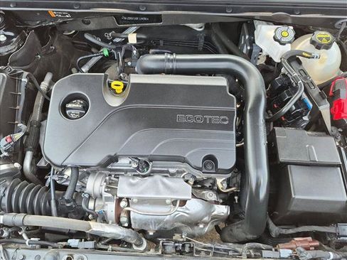 Used 2025 Chevrolet Malibu LT FWD image 23