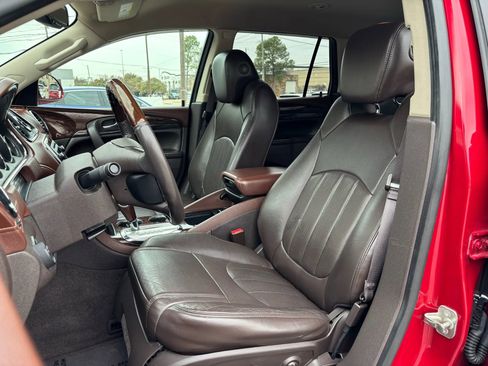 Used 2014 Buick Enclave Leather image 17