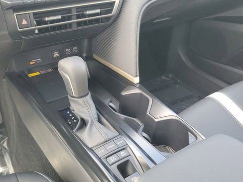 Certified 2026 Toyota Camry SE FWD image 15