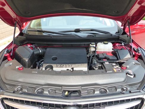 Used 2021 Buick Enclave Essence w/ Sound and Sites Package image 15