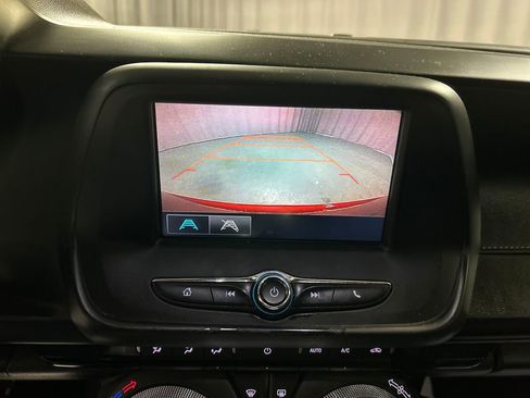 Used 2018 Chevrolet Camaro LT image 17