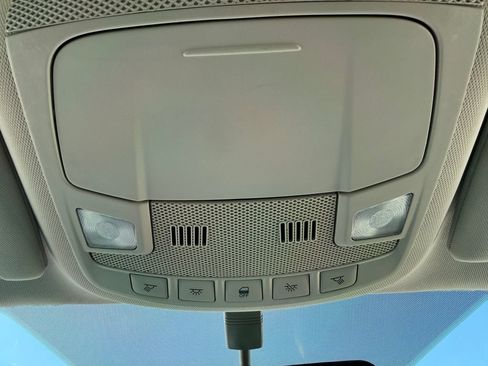 Used 2014 Ford Fusion SE FWD image 29