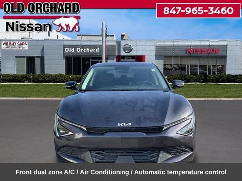 Used 2025 Kia EV6 Light AWD/4WD image 2