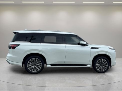 Certified 2025 INFINITI QX80 Sensory w/ Exterior Package AWD/4WD image 7