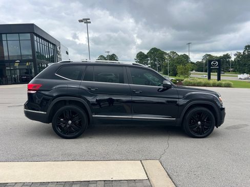 Used 2018 Volkswagen Atlas SEL FWD image 4