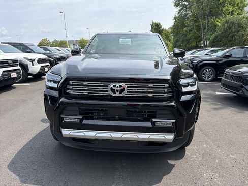 New 2026 Toyota 4Runner Limited AWD/4WD image 2