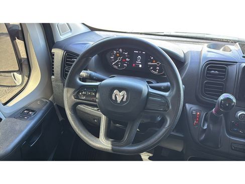 Used 2023 RAM ProMaster 2500 FWD image 24