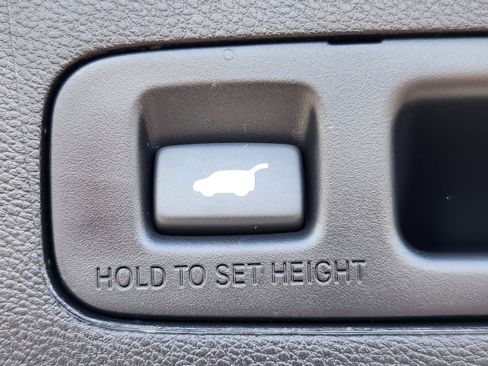 Used 2022 Honda CR-V Touring image 14