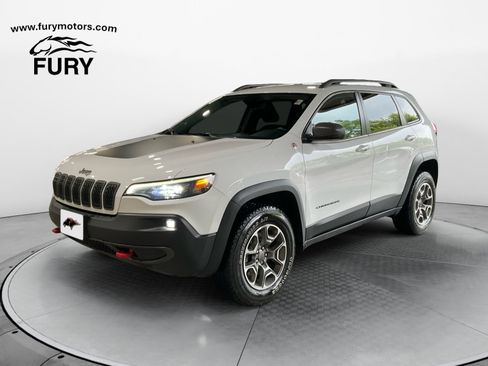 Used 2020 Jeep Cherokee Trailhawk w/ Cold Weather Group AWD/4WD image 7
