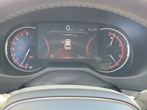 Used 2023 Toyota RAV4 XLE Premium image 33