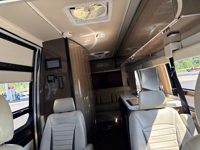 Used 2016 Mercedes-Benz Sprinter 3500 image 13