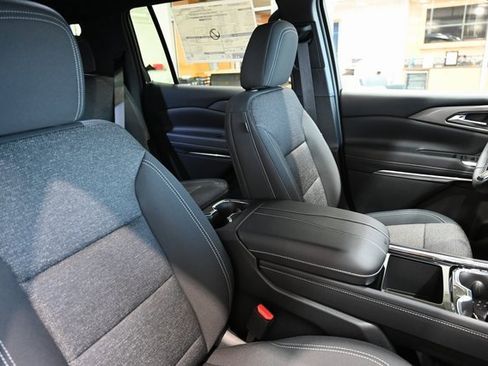 New 2026 Chevrolet Traverse LT w/ LPO, Floor Liner Package image 8