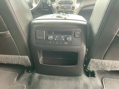 Used 2019 GMC Yukon XL Denali w/ Denali Ultimate Package AWD/4WD image 26