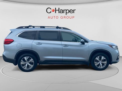 Used 2021 Subaru Ascent Premium w/ Convenience Package AWD/4WD image 2