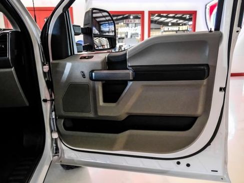 Used 2021 Ford F250 XLT w/ FX4 Off-Road Package AWD/4WD image 37