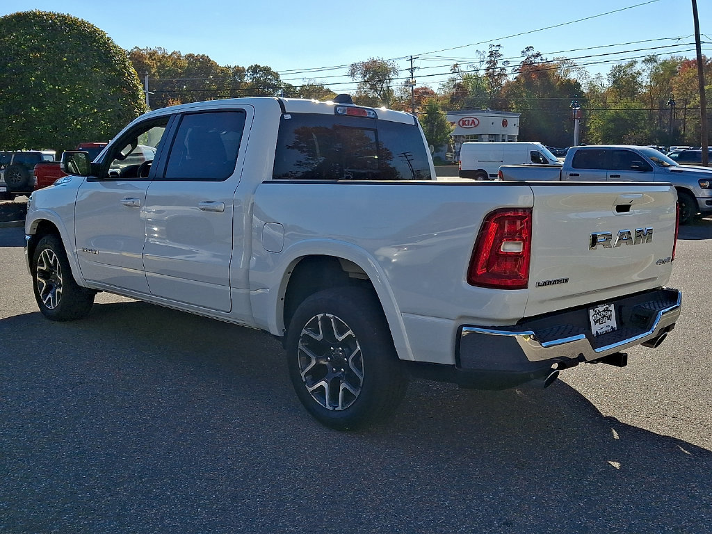 Used 2026 RAM 1500 Laramie AWD/4WD image 4