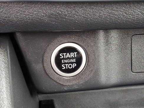 Used 2023 Nissan Rogue SV w/ SV Premium B Package image 24