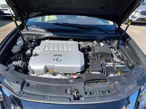 Used 2016 Lexus ES 350 w/ Luxury Package w/Wood Trim image 16