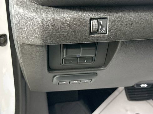 New 2026 Chevrolet Colorado Trail Boss AWD/4WD image 12
