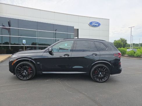 Used 2025 BMW X5 xDrive40i w/ Executive Package AWD/4WD image 4