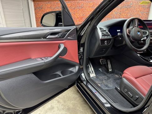 Certified 2024 BMW X3 M40i w/ Premium Package image 9