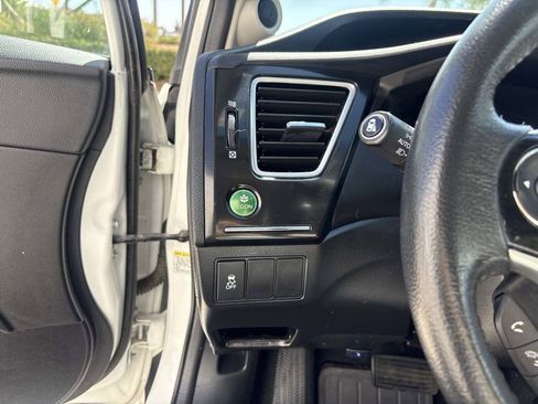 Used 2015 Honda Civic EX-L image 20