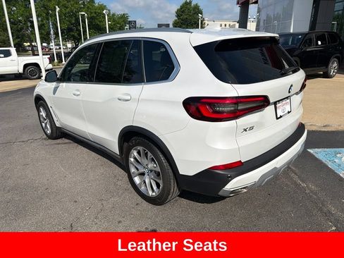 Used 2022 BMW X5 xDrive40i w/ Premium Package AWD/4WD image 5