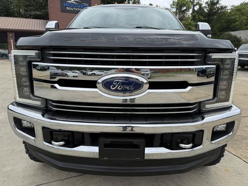 Used 2017 Ford F250 Lariat w/ Chrome Package AWD/4WD image 8