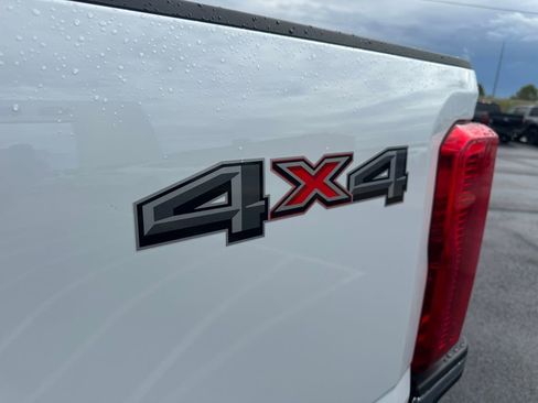 New 2026 Ford F250 XL w/ XL Chrome Package image 27