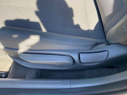 Used 2022 Hyundai Elantra SE w/ Cargo Package FWD image 24