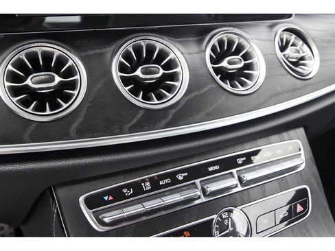 Used 2018 Mercedes-Benz E 400 Coupe image 30