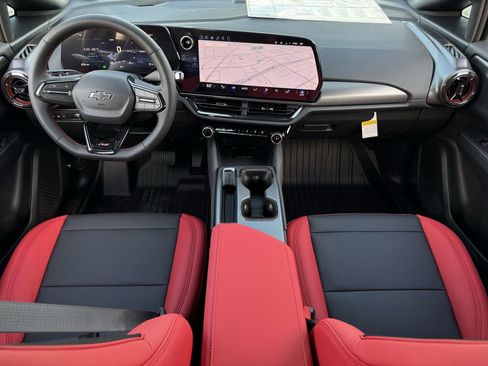 New 2026 Chevrolet Equinox EV RS image 9