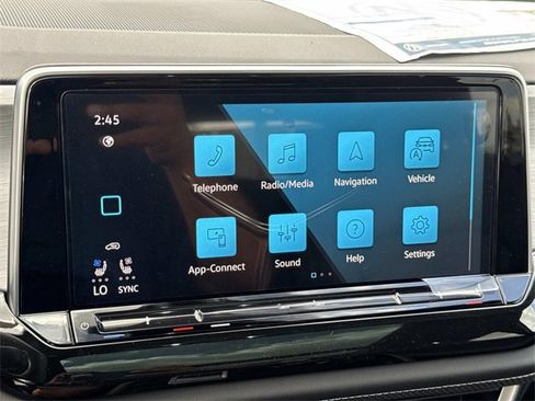 New 2026 Volkswagen Atlas Cross Sport SE image 23