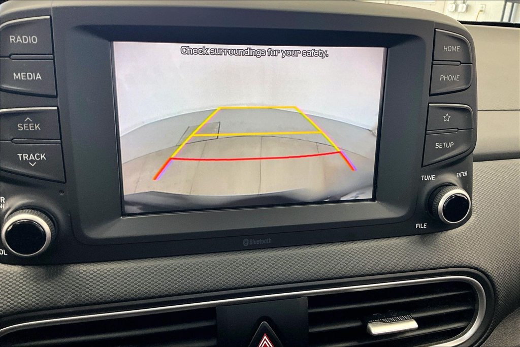 Used 2020 Hyundai Kona SE w/ Cargo Package FWD image 23