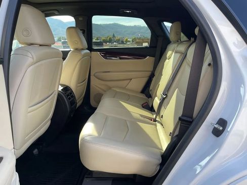 Used 2019 Cadillac XT5 Luxury image 21